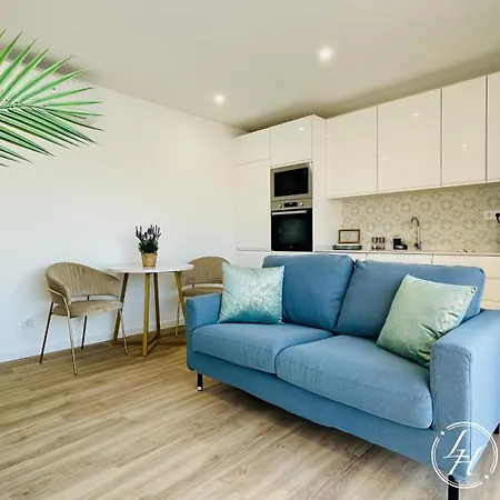 Ocean Terrace - Moderno - Vista Mar - Pool דירה